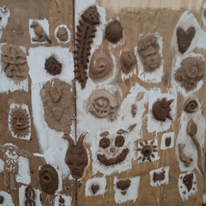 mud graffiti